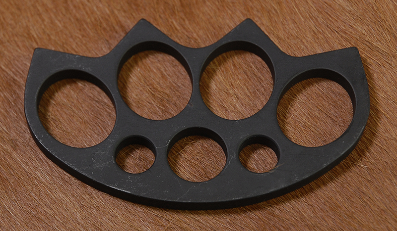 Knuckles Black                                    